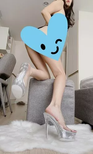 wuyixo / feet.fame nude photo #0038