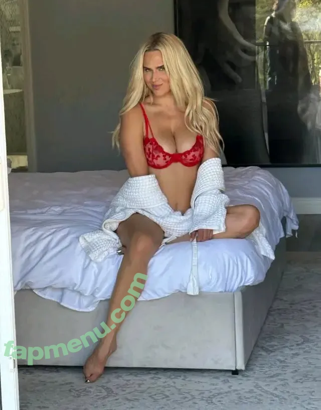 wwe_lana nude photo #0033 (CJ Perry / thecjperry)