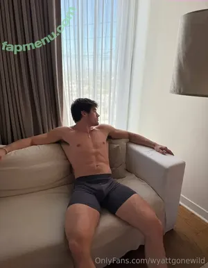  nude photo #0007