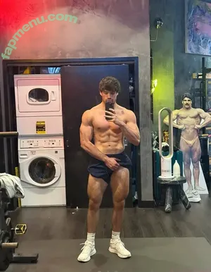  nude photo #0002