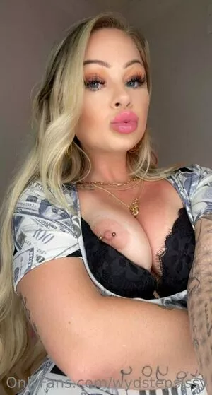 wydstepsissy / __wildheartgypsysoul__ nude photo #0157