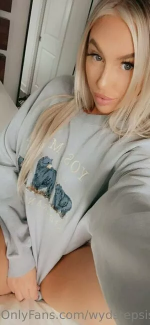 wydstepsissy / __wildheartgypsysoul__ nude photo #0202