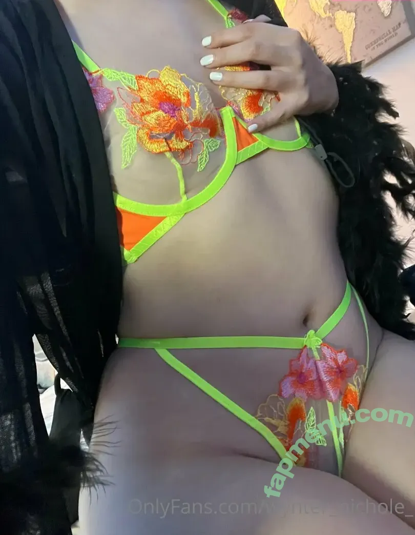 Wynter’s Wonderland nude photo #0021 (wonderlandwynter / wynter_nichole / wynterbleu)
