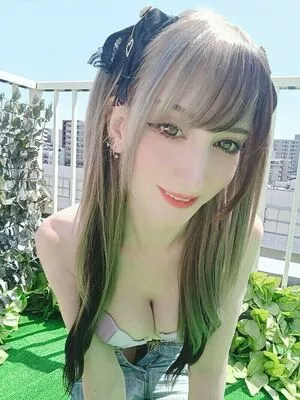 x.meki / Meki nude photo #0019