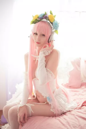 x.meki / Meki nude photo #0390