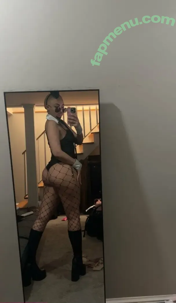 X0XbatgirlX0X nude photo #0012 (X0XbatgirlX0X)