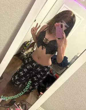 xanaxkttyy / reel nude photo #0078