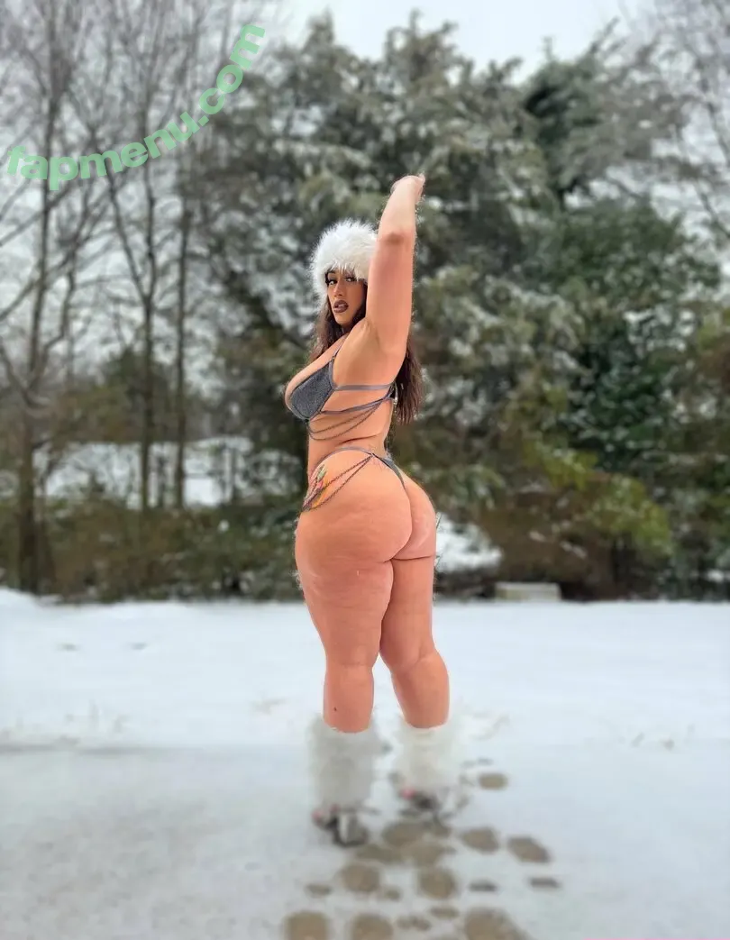 xbadxdollyx nude photo #0037 (xbadx.dolly)