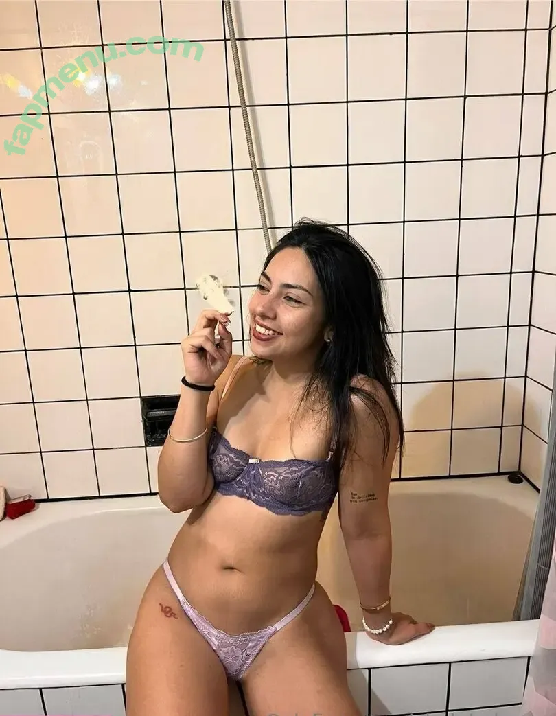 xbelubelenxx nude photo #0054 (xbelubelenxx)