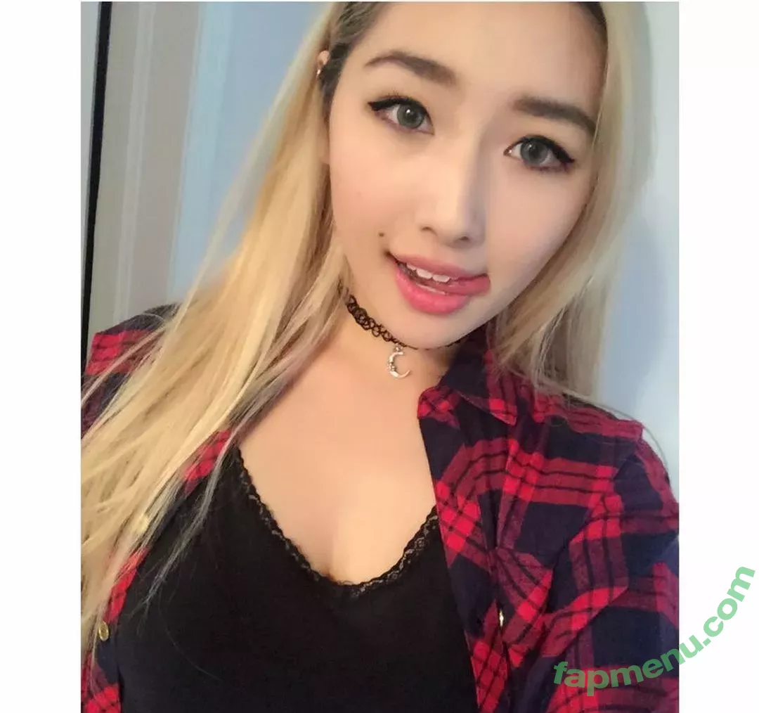 xChocobars nude photo #0011 (Janetrose / janetrosee)