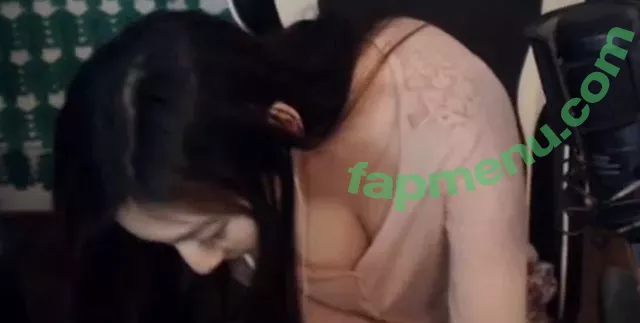 xChocobars nude photo #0021 (Janetrose / janetrosee)