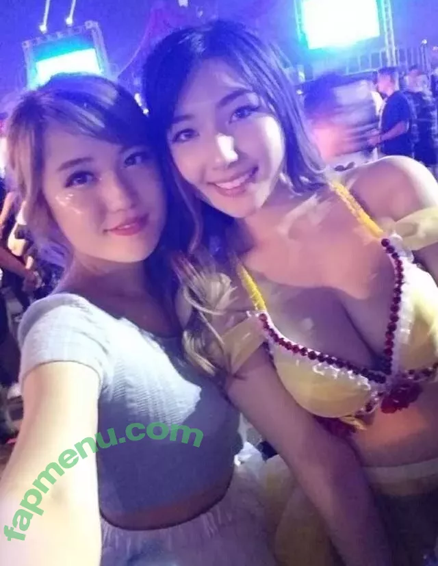 xChocobars nude photo #0025 (Janetrose / janetrosee)