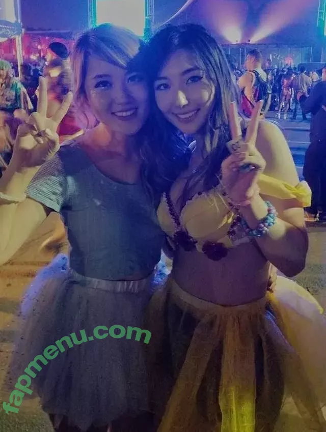 xChocobars nude photo #0033 (Janetrose / janetrosee)