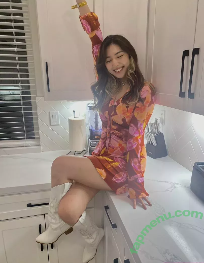 xChocobars nude photo #0039 (Janetrose / janetrosee)