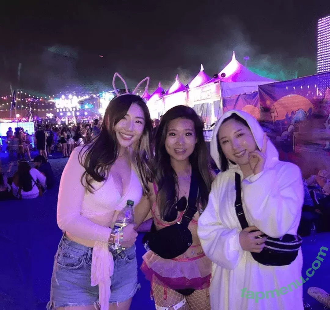 xChocobars nude photo #0079 (Janetrose / janetrosee)