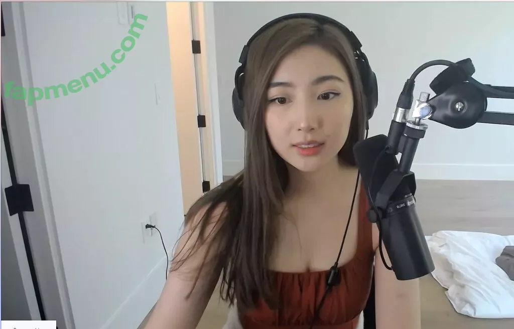 xChocobars nude photo #0107 (Janetrose / janetrosee)