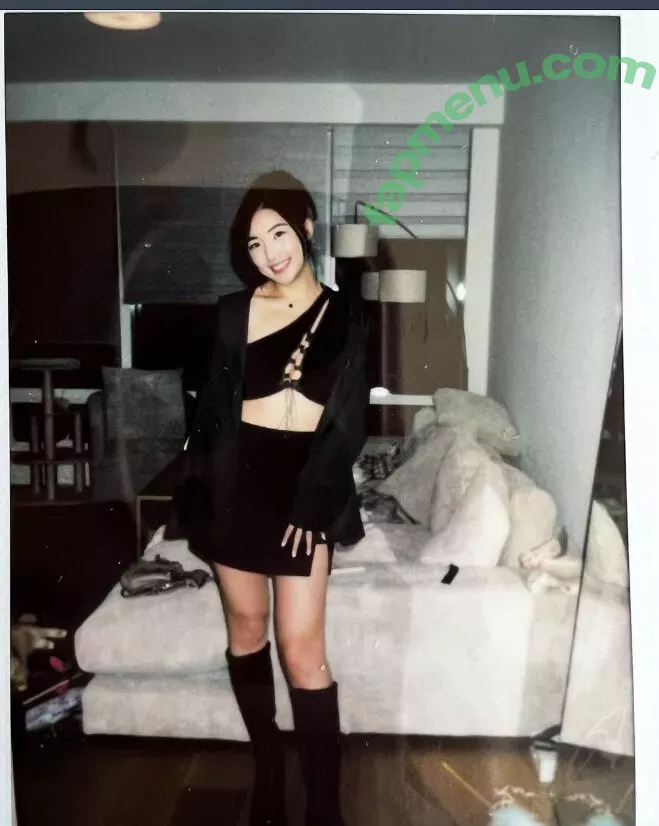 xChocobars nude photo #0129 (Janetrose / janetrosee)