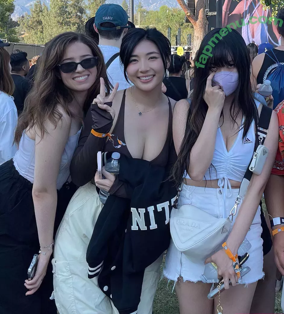 xChocobars nude photo #0130 (Janetrose / janetrosee)