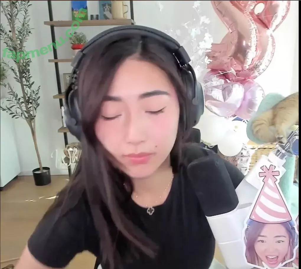 xChocobars nude photo #0194 (Janetrose / janetrosee)