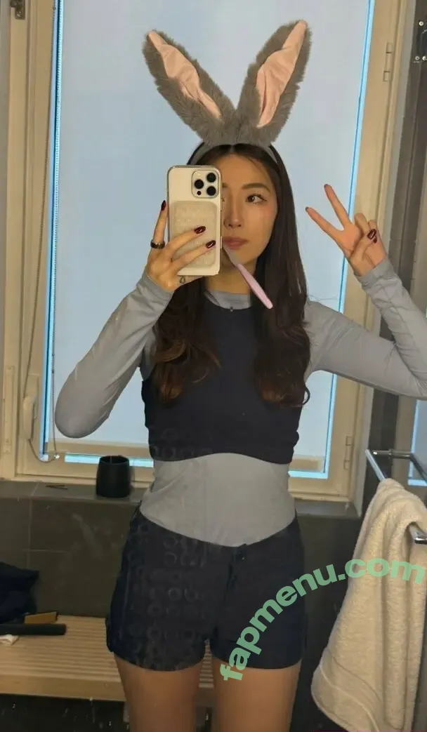 xChocobars nude photo #0757 (Janetrose / janetrosee)