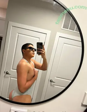  nude photo #0009
