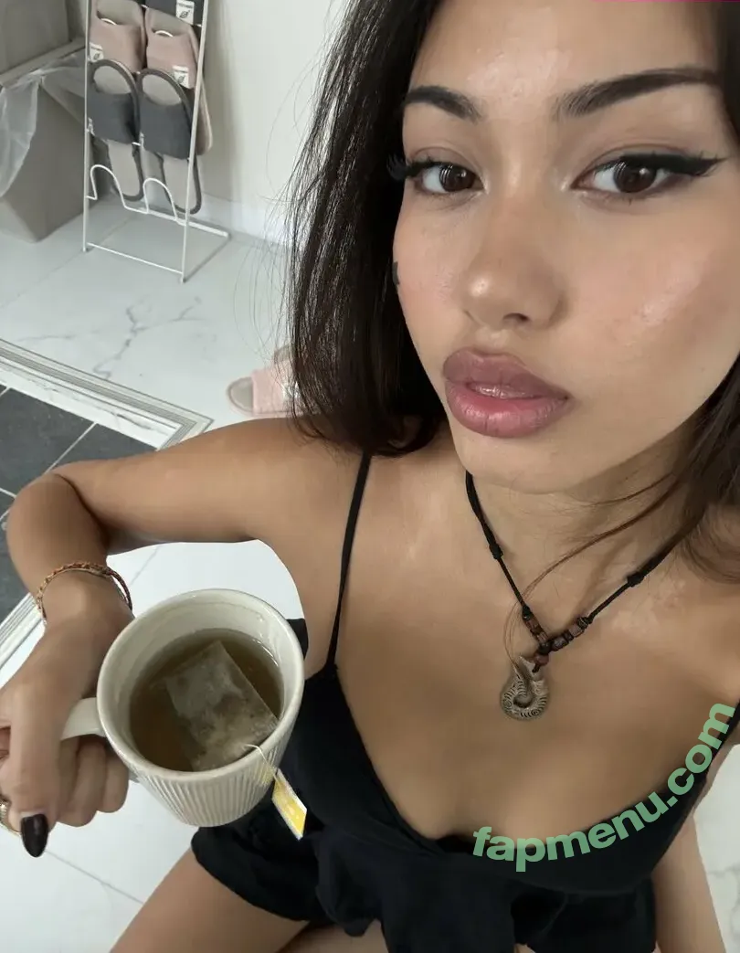 xeiyza nude photo #0058 (ilizterate / lovexee / lyuaei / xenijacurly)