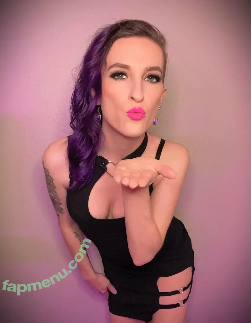 xenavonkeksdose nude photo #0004 (xena_dez)