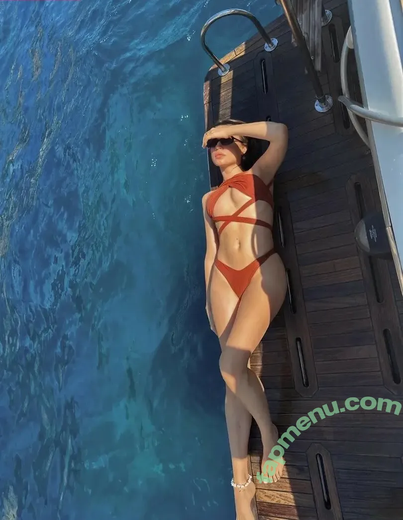 Xenia Tchoumi nude photo #0211 (xenia / xeniatchoumi)