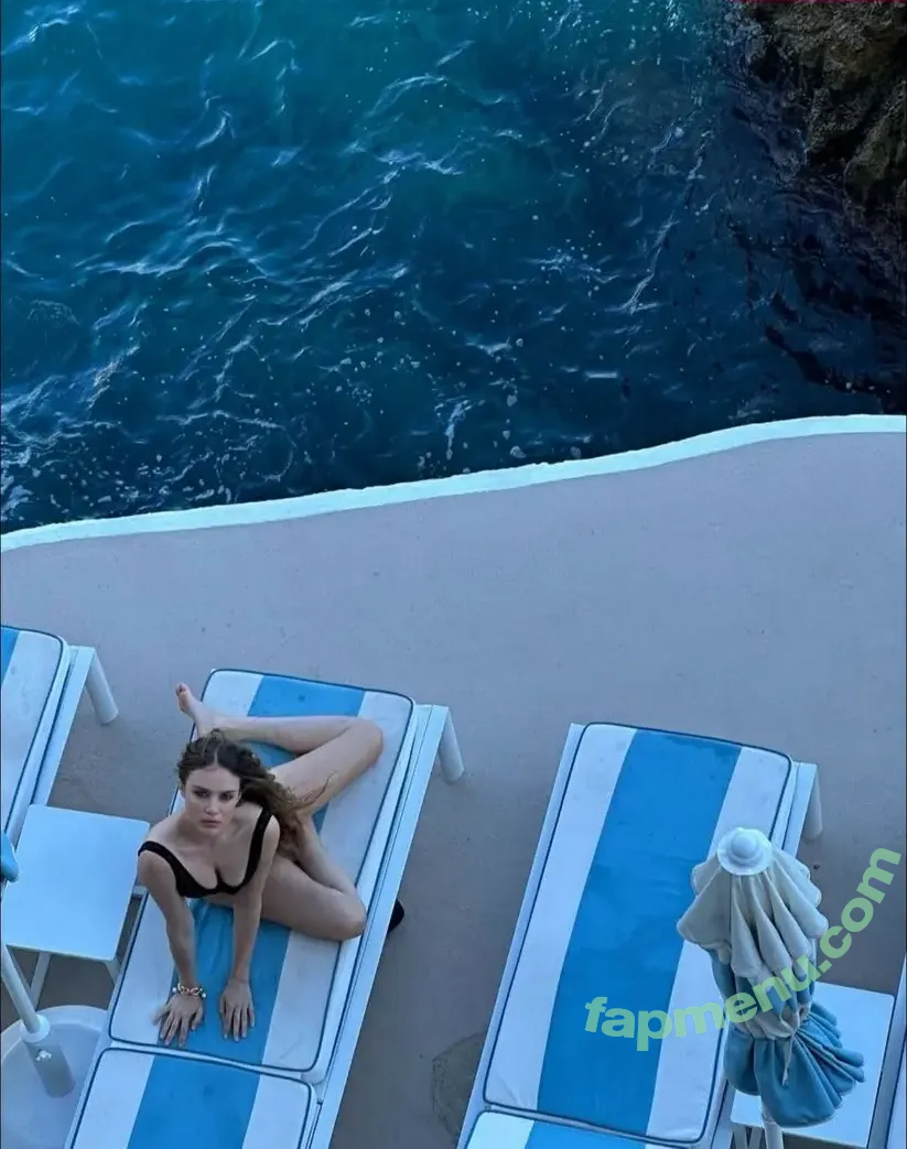 Xenia Tchoumi nude photo #0213 (xenia / xeniatchoumi)