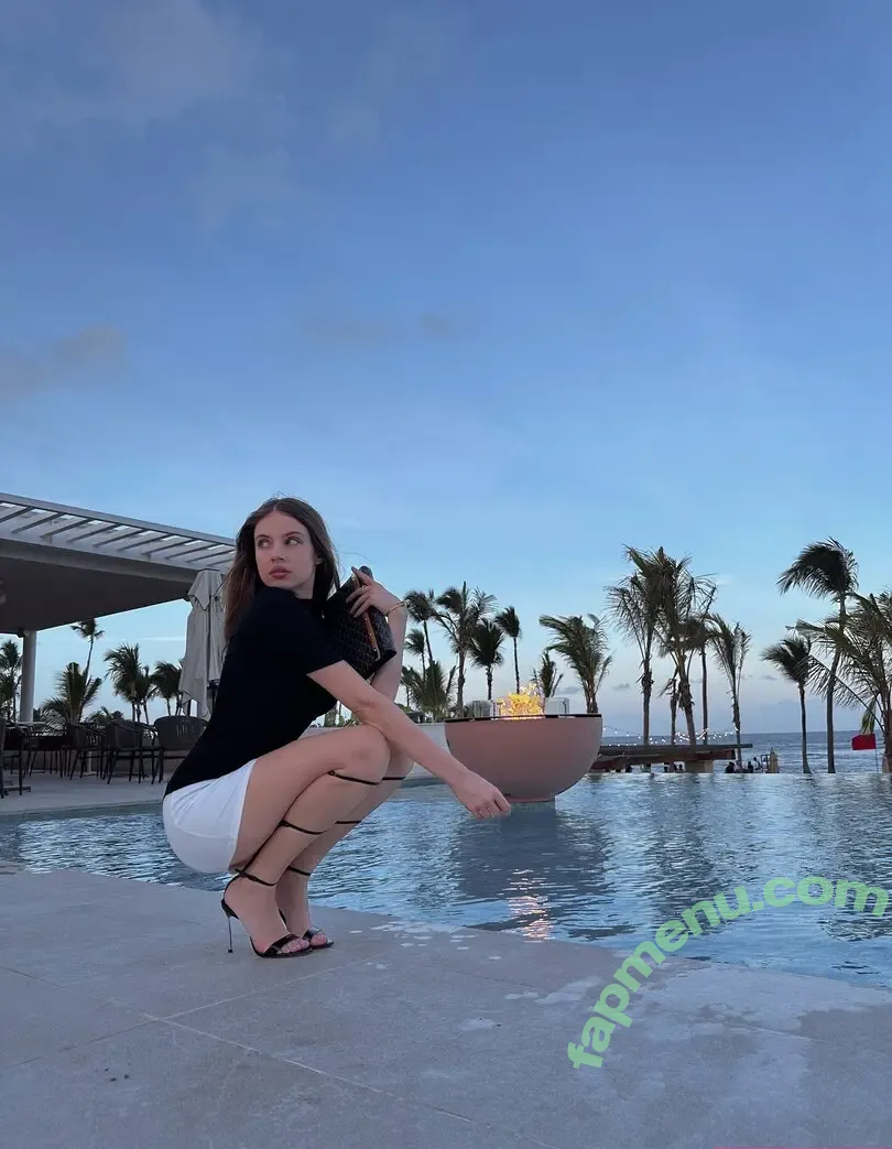 Xenia Tchoumi nude photo #0238 (xenia / xeniatchoumi)