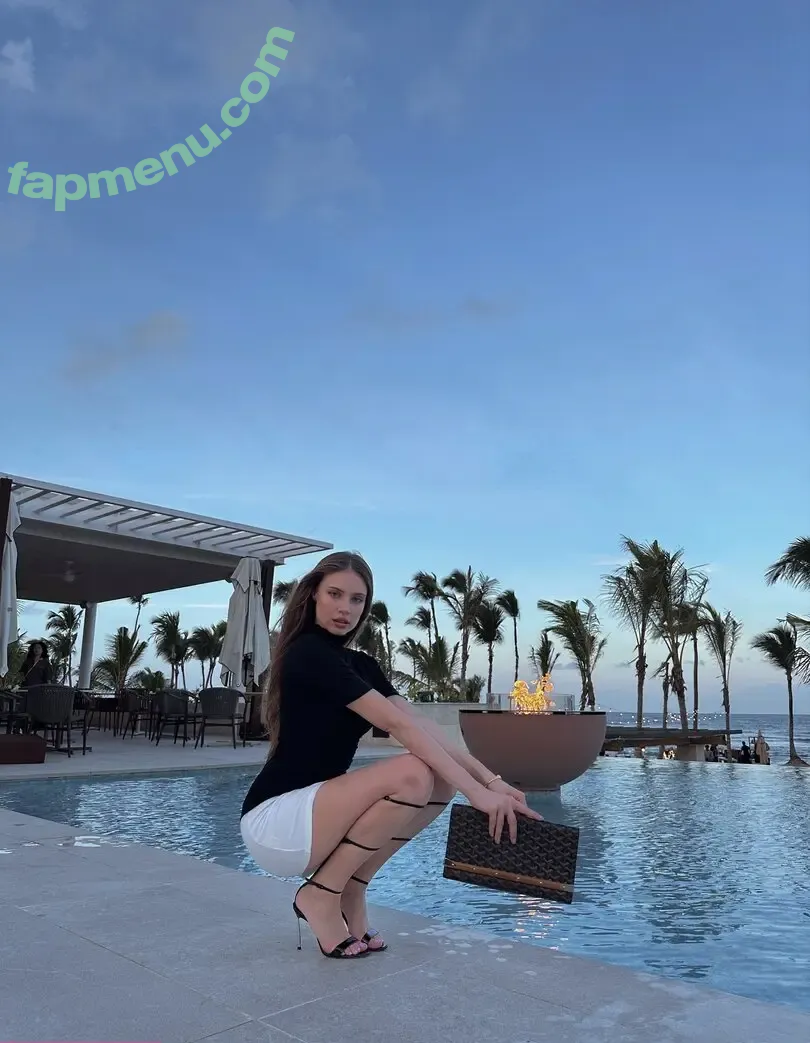 Xenia Tchoumi nude photo #0241 (xenia / xeniatchoumi)