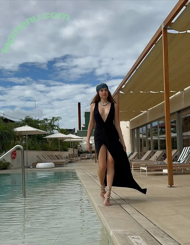 Xenia Tchoumi nude photo #0248 (xenia / xeniatchoumi)