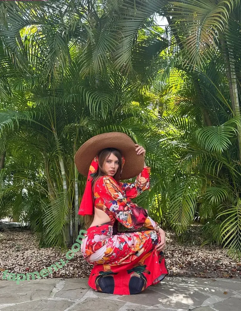 Xenia Tchoumi nude photo #0262 (xenia / xeniatchoumi)