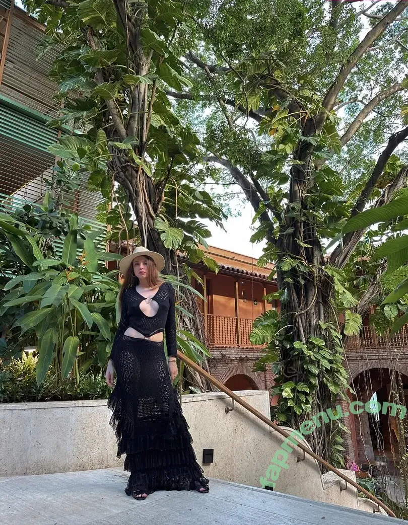 Xenia Tchoumi nude photo #0264 (xenia / xeniatchoumi)