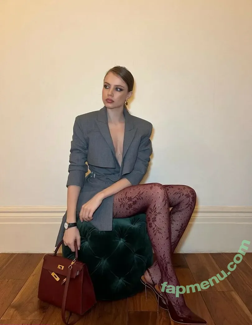 Xenia Tchoumi nude photo #0282 (xenia / xeniatchoumi)