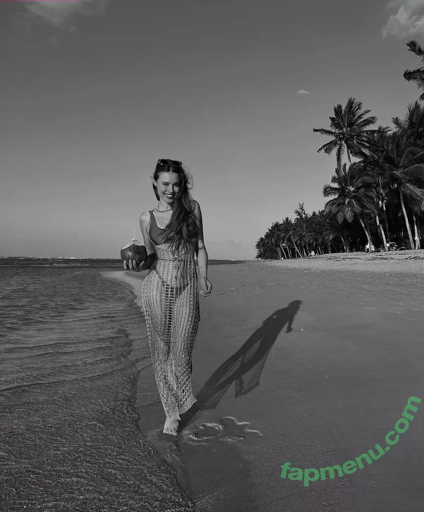 Xenia Tchoumitcheva nude photo #0934 (xenia / xeniatchoumi / xeniatchoumitcheva)