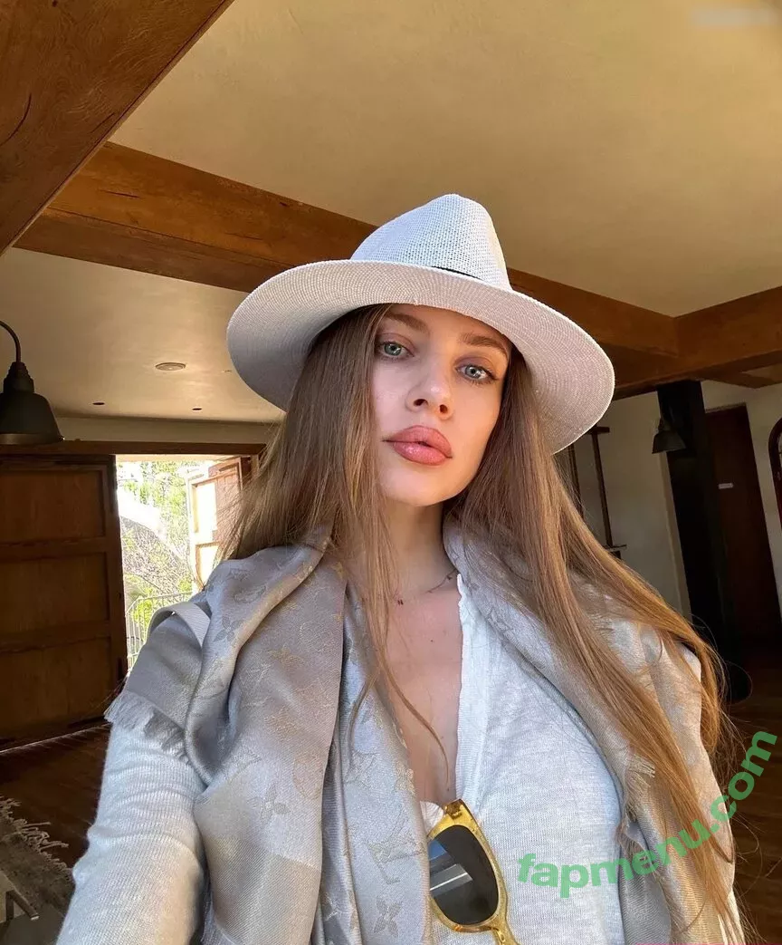 Xenia Tchoumitcheva nude photo #0952 (xenia / xeniatchoumi / xeniatchoumitcheva)