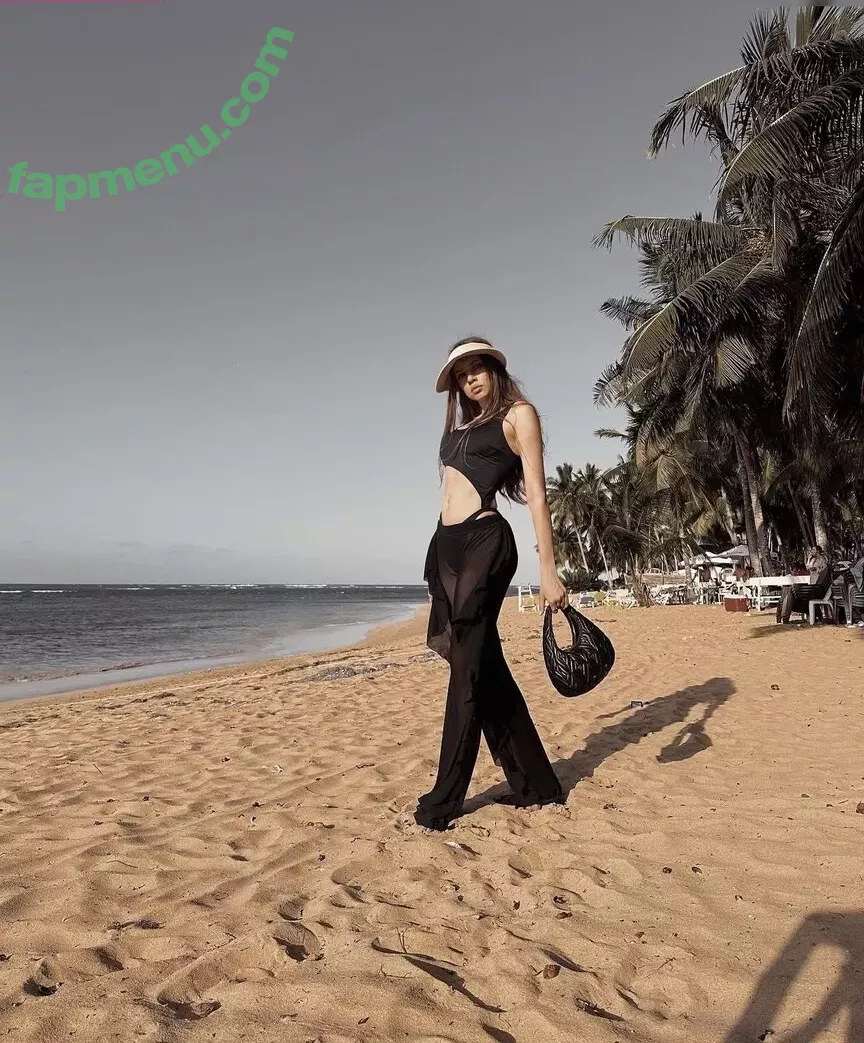 Xenia Tchoumitcheva nude photo #0968 (xenia / xeniatchoumi / xeniatchoumitcheva)