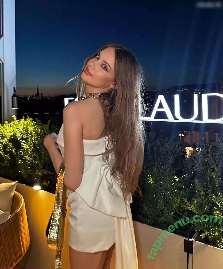 Xenia Tchoumitcheva nude photo #1207 (xenia / xeniatchoumi)