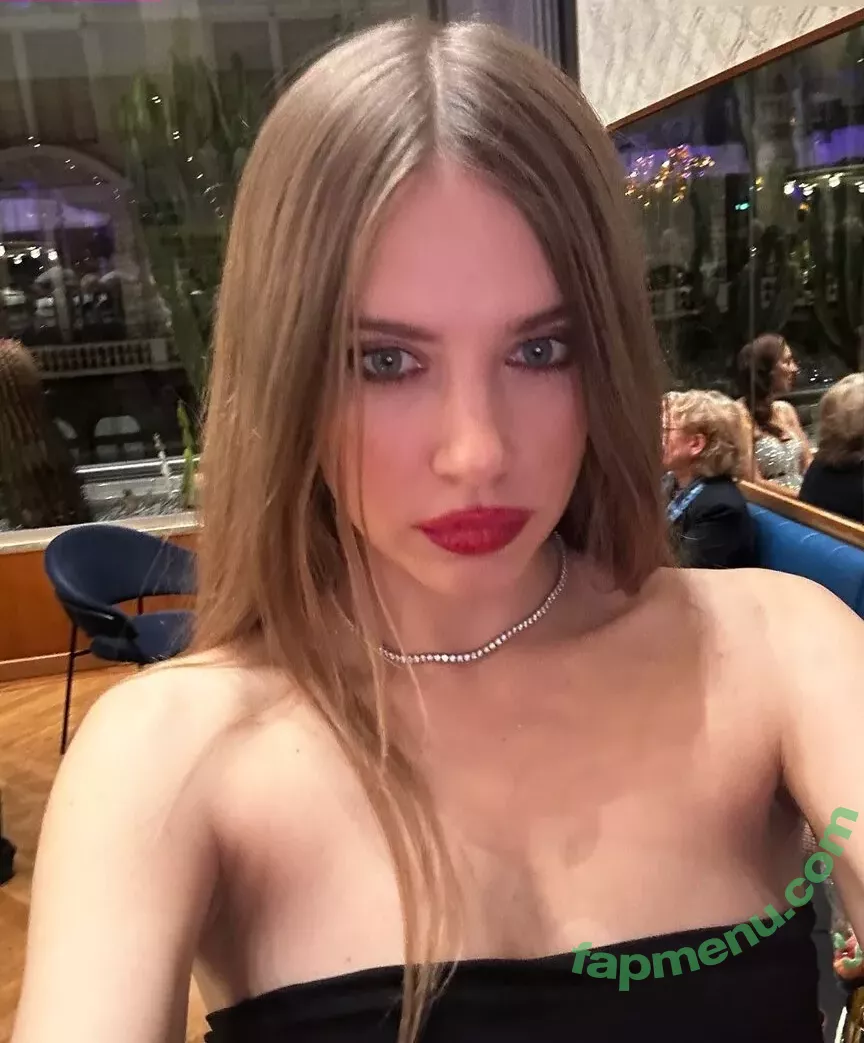 Xenia Tchoumitcheva nude photo #1213 (xenia / xeniatchoumi)