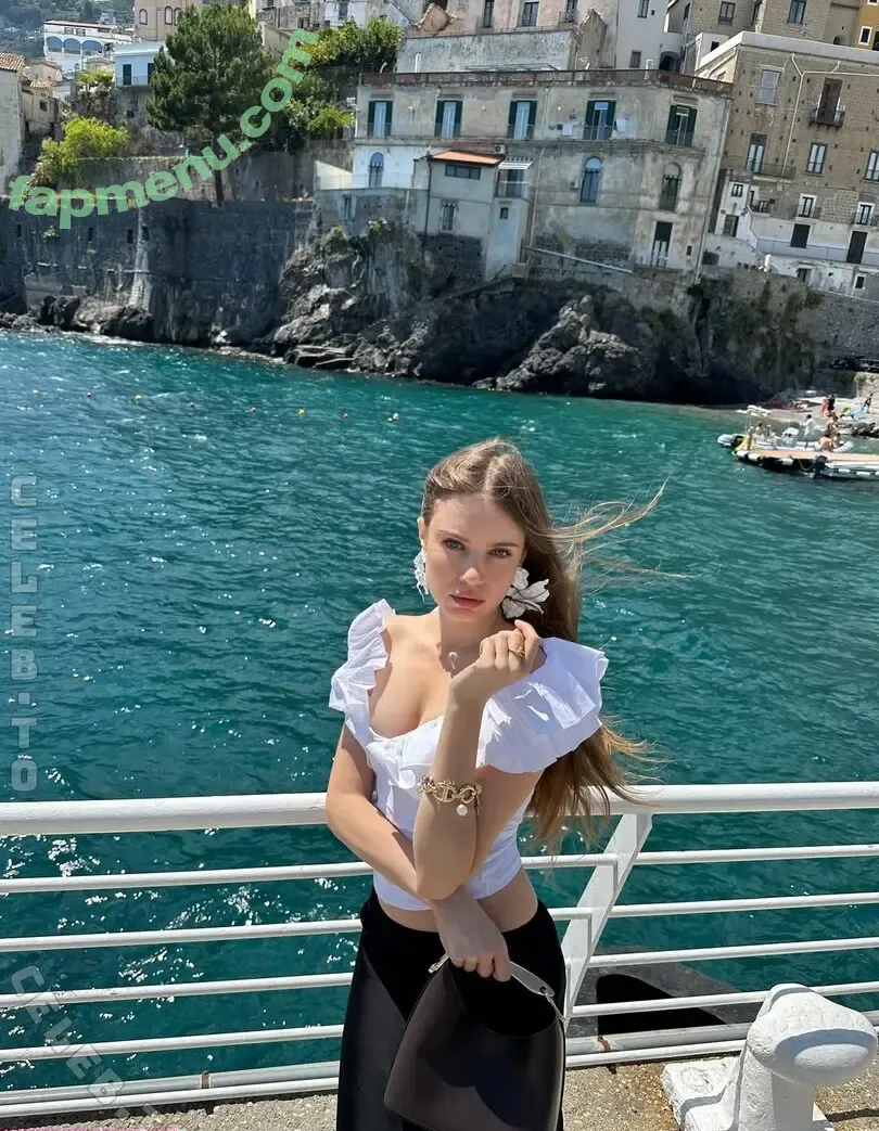 Xenia Tchoumitcheva nude photo #1392 (xenia / xeniatchoumi / xeniatchoumitcheva)