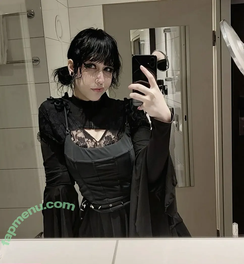 xeniphir nude photo #0023 (xeniphir)