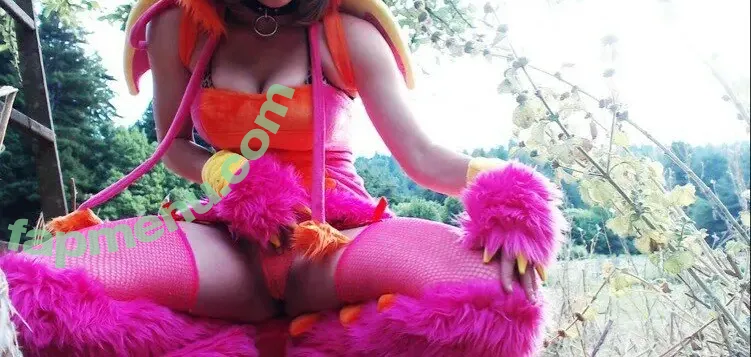 Xev Bellringer nude photo #0047 (xev_bellringer / xev_bellringerofficial / xevbellringer69)