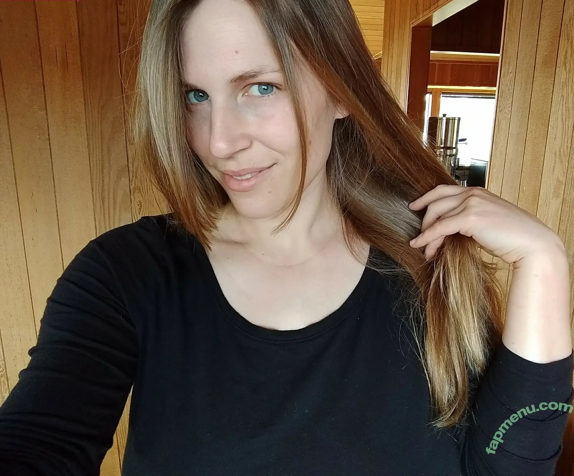 Xev Bellringer nude photo #0061 (xev_bellringer / xev_bellringerofficial / xevbellringer69)