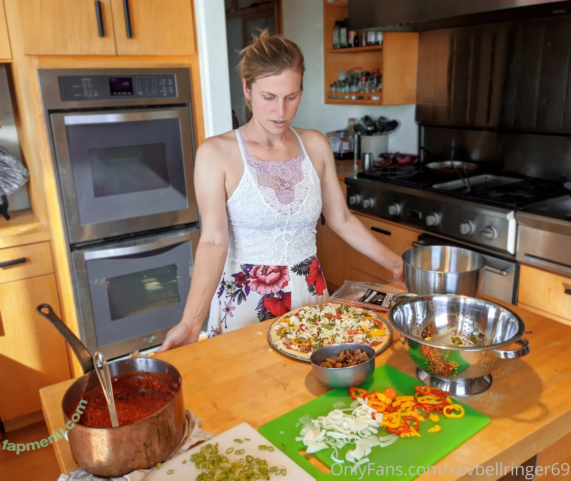 Xev Bellringer nude photo #0076 (xev_bellringer / xev_bellringerofficial / xevbellringer69)