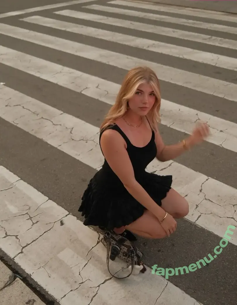 xFibii nude photo #0087 (xFibii)