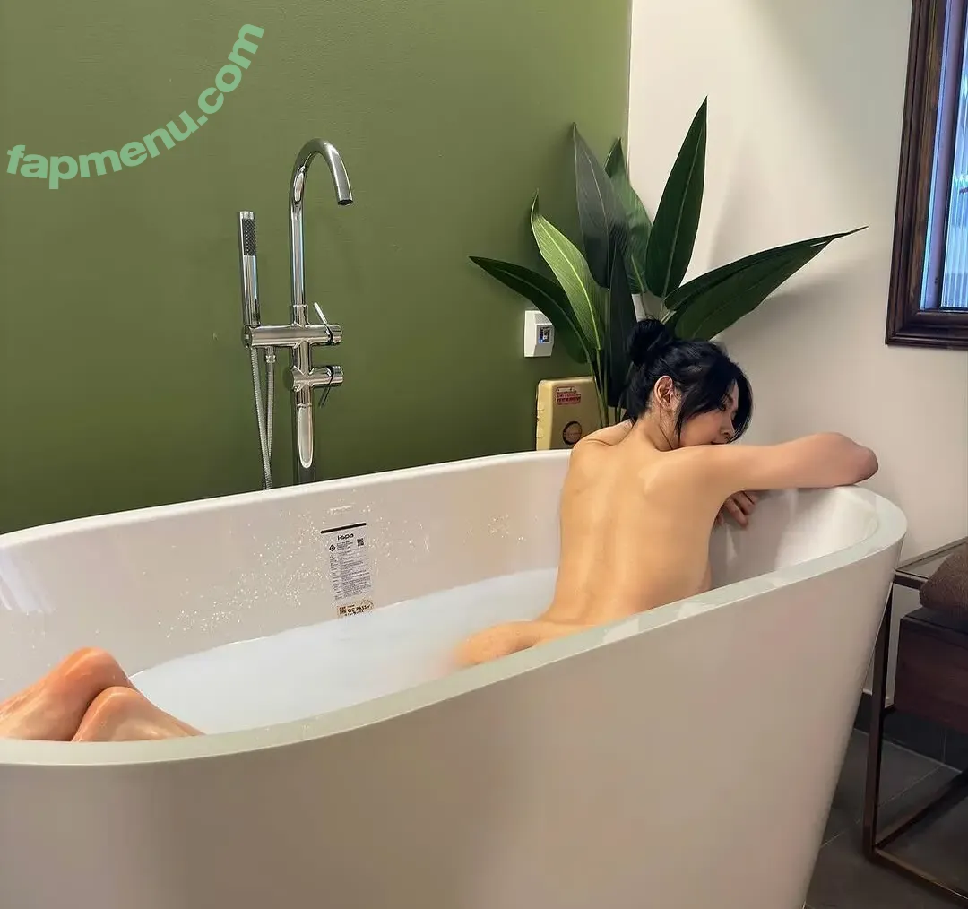 xforidax nude photo #0014 (Forida Sooksuang)