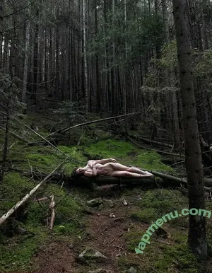  nude photo #0001