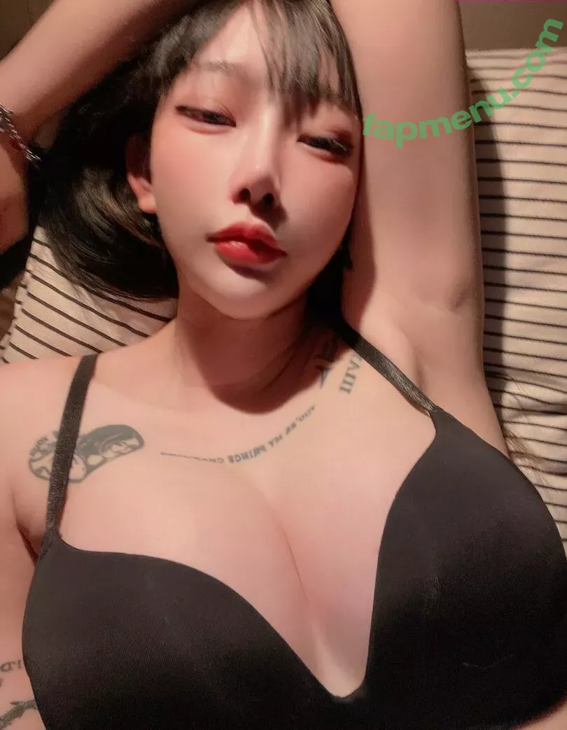 Xgina nude photo #0006 (Xgina)