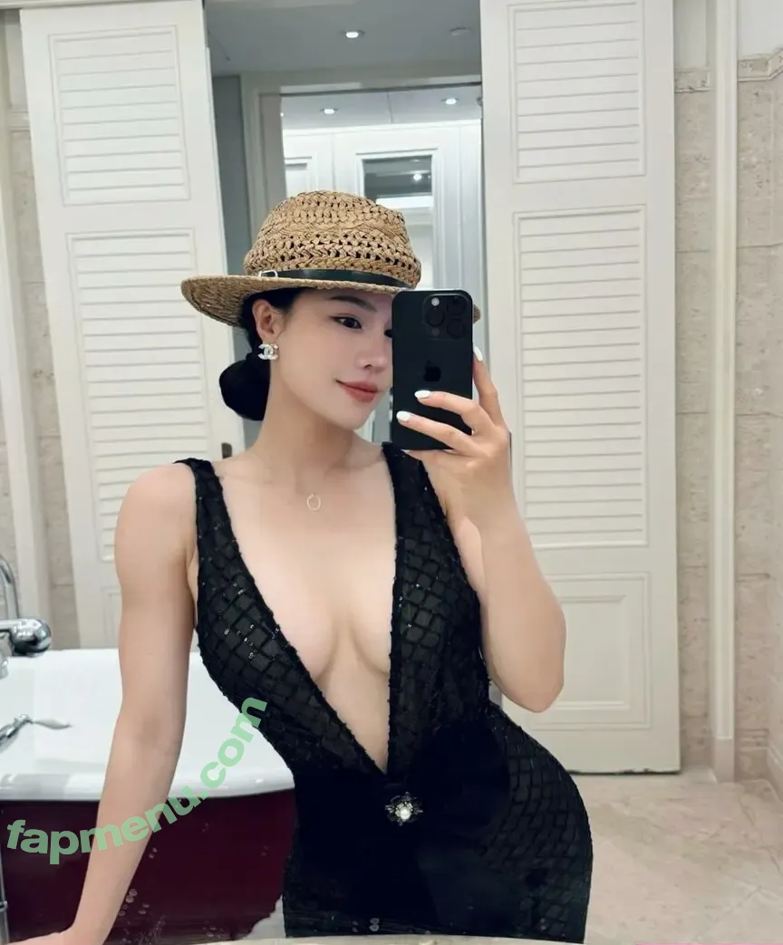 Xiaolajiao_j3 nude photo #0491 (Xiaolajiao_j3)